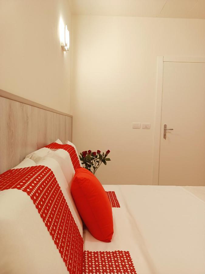 Arcobaleno Rooms Mestre-Venezia Exterior foto